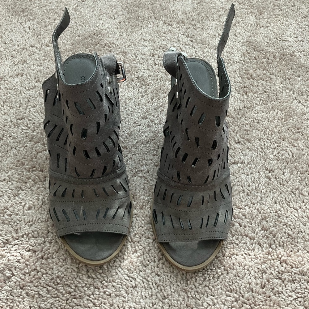 Christian Siriano Gray Peep-Toe Booties